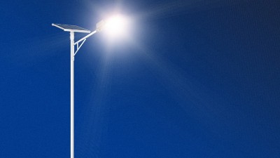 太陽能路燈怎么樣選擇合適的光源