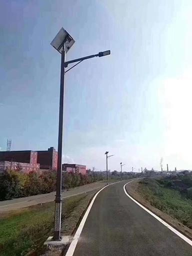 甘肅定西：太陽(yáng)能路燈亮進(jìn)家！漂亮三源“靚”起來(lái)了