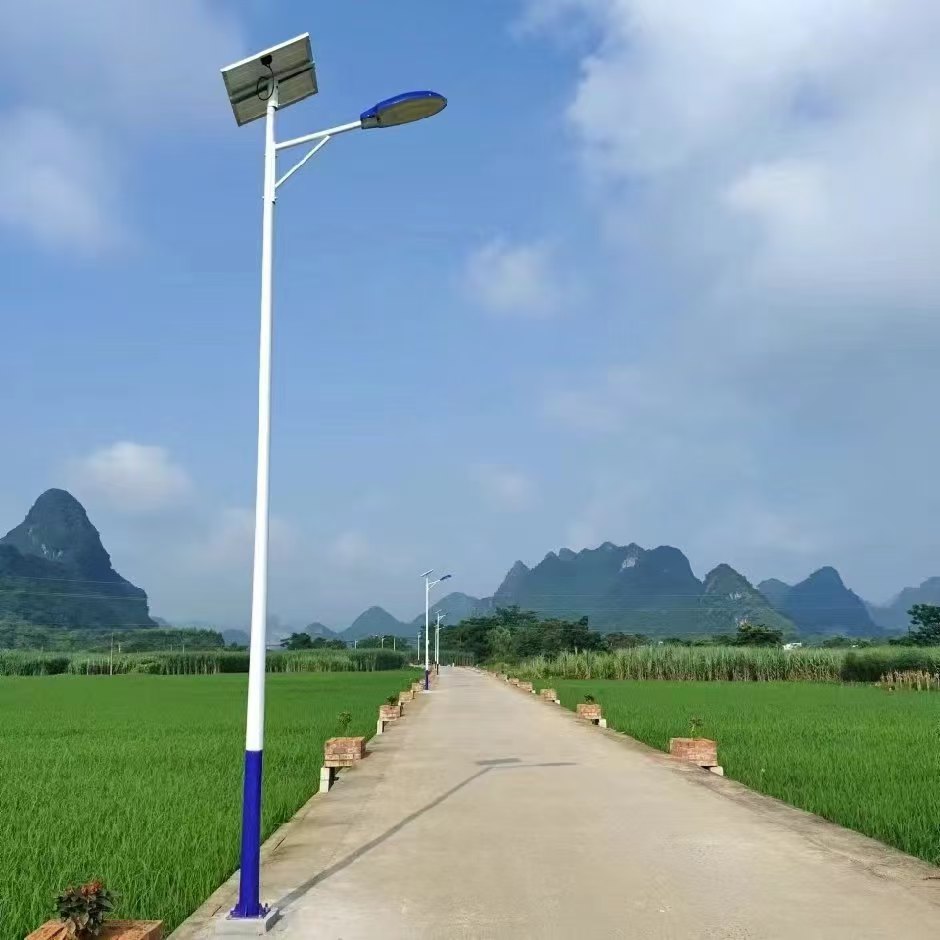 2026年全國太陽能路燈采購指南：這幾家照明企業(yè)憑什么站穩(wěn)腳跟