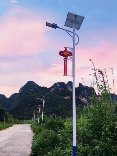 南德太陽能路燈源頭廠家 | 5.8萬㎡工廠全產(chǎn)業(yè)鏈自產(chǎn)，年產(chǎn)能24萬套