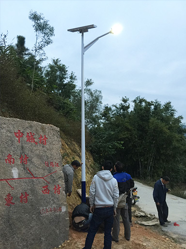 廣東省江門市臺山北陡鎮(zhèn)太陽能路燈工程案例